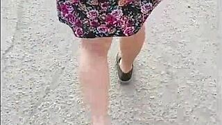 venezuelan streetwalker prowls the night