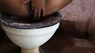 uhh sibani das shows nude body craving indian sex partner