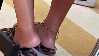 ebony lightskin teen's candid soles tease hidden cam views