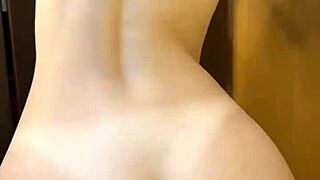 shower-fresh college girl gives steamy lap dance ride 🔥💦